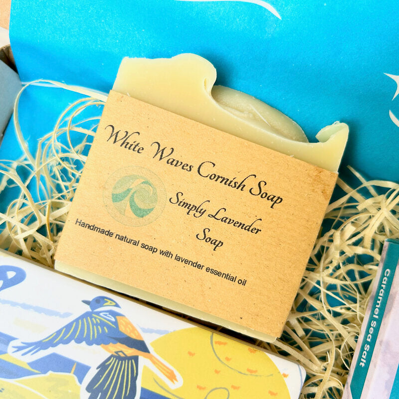 Cornish Coastal Gift Set with White Waves Cornish Soap