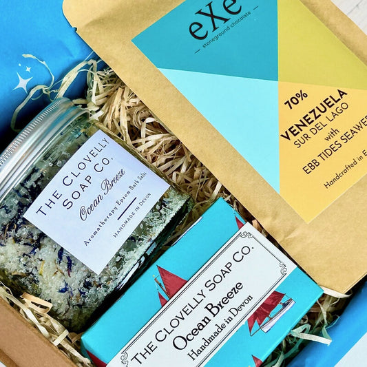 Luxury Bath Gift Set from Devon with Ocean Breeze Bath Salts, Ocean Breeze handmade soap, Exe Chocolate with Devon harvested seaweed